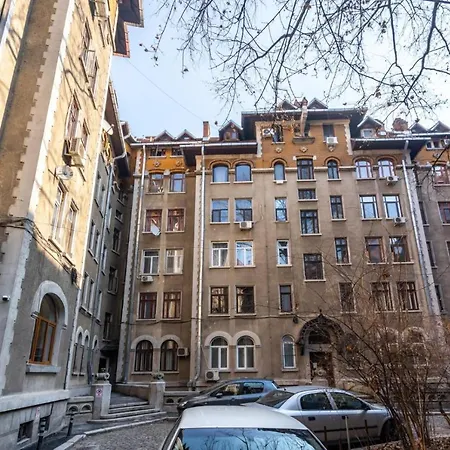 Sweet Dreams Piata Romana *